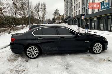 Седан BMW 5 Series 2012 в Новояворівську