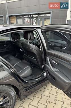 Седан BMW 5 Series 2010 в 