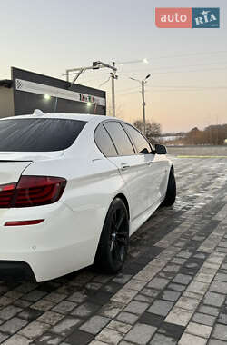 Седан BMW 5 Series 2012 в 