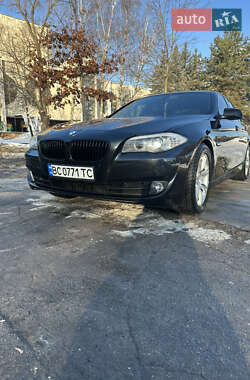 Седан BMW 5 Series 2010 в Львові