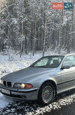 Седан BMW 5 Series 1996 в Овруче