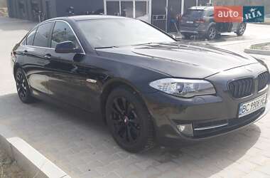 Седан BMW 5 Series 2012 в Львові