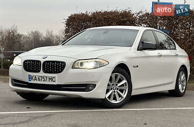 Седан BMW 5 Series 2010 в 