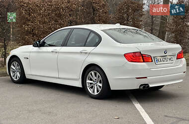 Седан BMW 5 Series 2010 в 