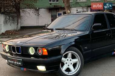 Седан BMW 5 Series 1991 в Миколаєві