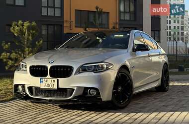 Седан BMW 5 Series 2015 в Ровно