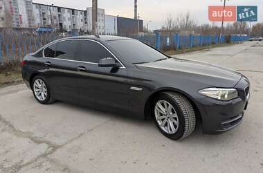 Седан BMW 5 Series 2013 в Черновцах