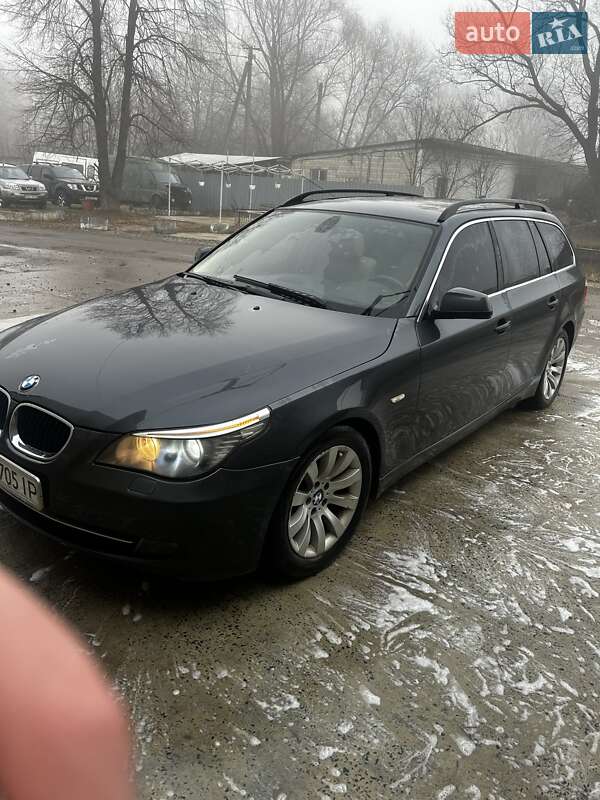 Універсал BMW 5 Series 2010 в Жидачові