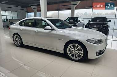 Седан BMW 5 Series 2014 в Хмельницькому