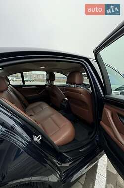 Седан BMW 5 Series 2013 в Виннице