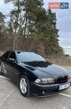 Седан BMW 5 Series 2001 в Володимирі