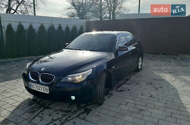 Седан BMW 5 Series 2004 в Бучачі