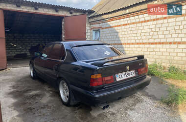 Седан BMW 5 Series 1988 в Новоукраїнці