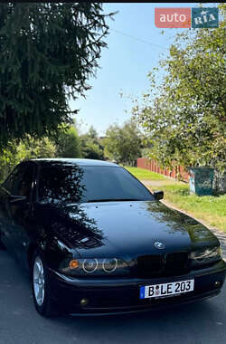 Седан BMW 5 Series 2001 в Нетішині