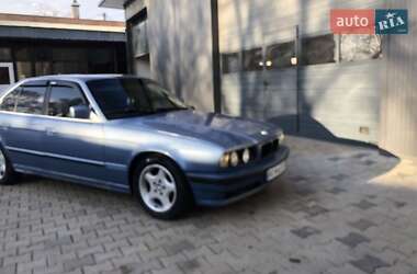 Седан BMW 5 Series 1989 в Тернополі