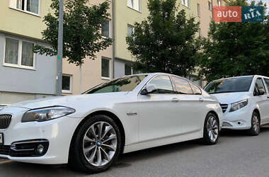 Седан BMW 5 Series 2015 в 