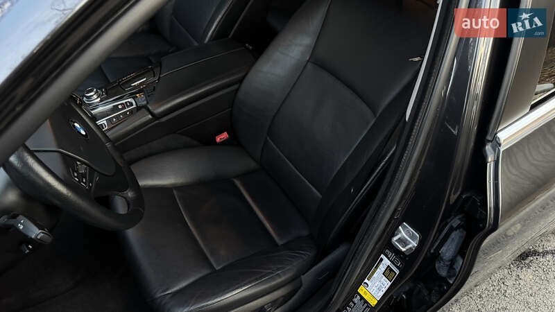 Седан BMW 5 Series 2013 в Ивано-Франковске