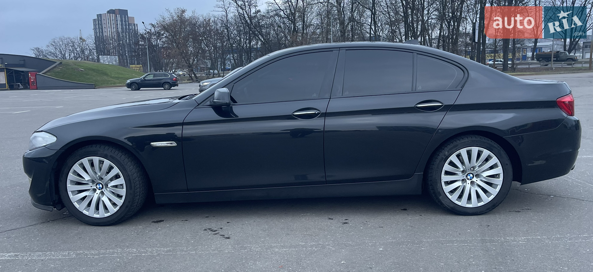 2013 BMW 5er - мініатюра 2