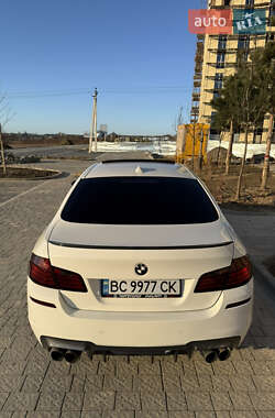 Седан BMW 5 Series 2014 в Пустомитах