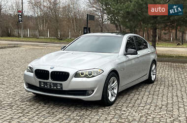 Седан BMW 5 Series 2010 в Самборі