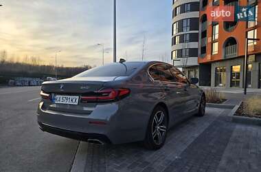 Седан BMW 5 Series 2021 в 