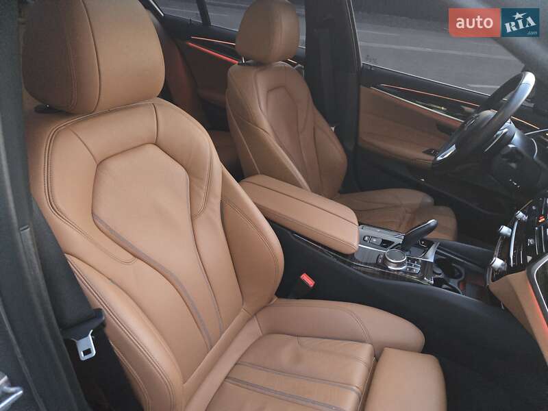 Седан BMW 5 Series 2021 в Киеве фото 29 Седан BMW 5 Series 2021 в Киеве