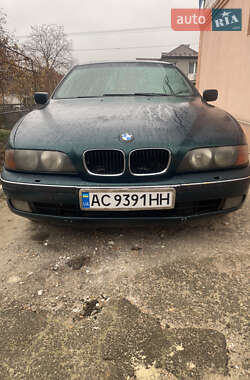 Седан BMW 5 Series 1998 в Горохове