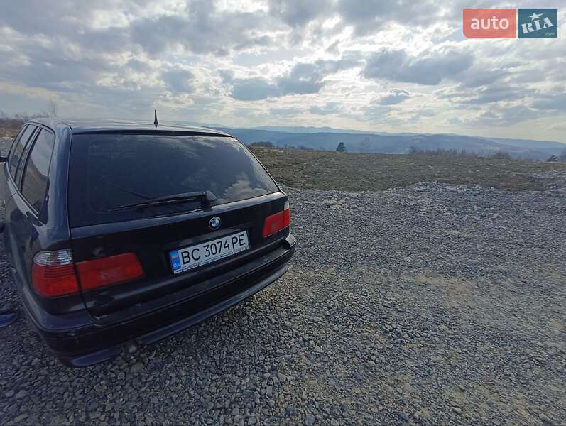 Универсал BMW 5 Series 2000 в Моршине