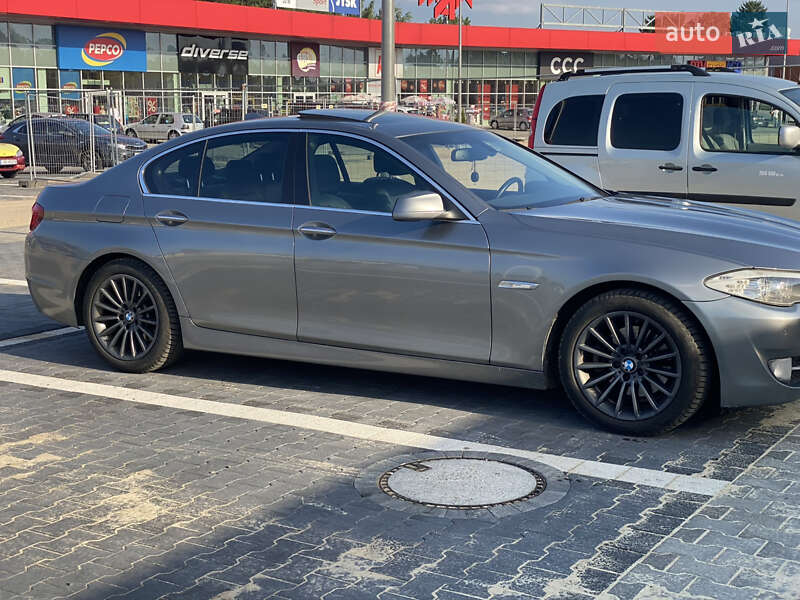 Седан BMW 5 Series 2011 в Шептицькому фото 5 Седан BMW 5 Series 2011 в Шептицькому