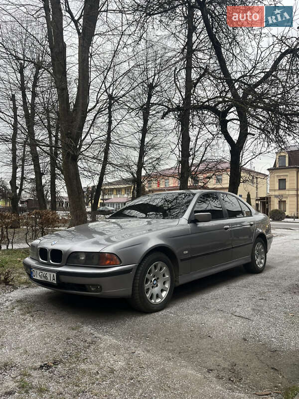 Седан BMW 5 Series 1998 в Шепетівці