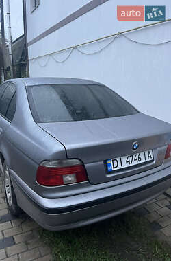 Седан BMW 5 Series 1998 в Шепетівці