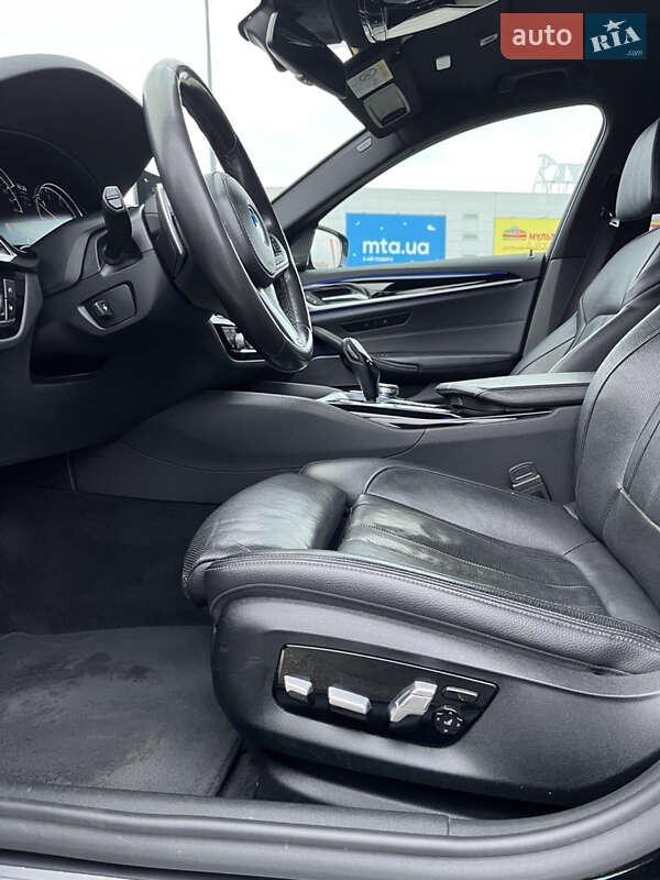 Универсал BMW 5 Series 2018 в Черновцах