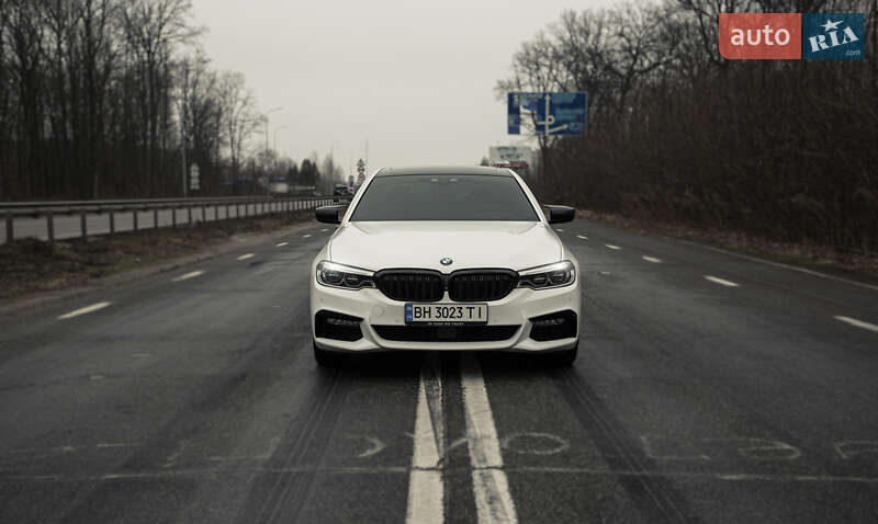 Седан BMW 5 Series 2018 в Житомирі