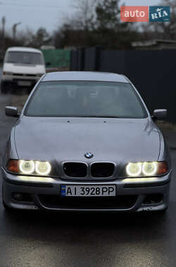 Седан BMW 5 Series 1996 в Обухове