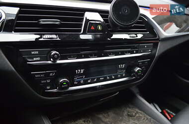 Седан BMW 5 Series 2017 в 