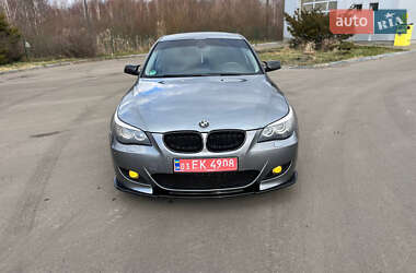 Седан BMW 5 Series 2009 в Шацьку