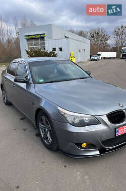 Седан BMW 5 Series 2009 в Шацьку