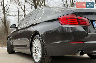 Седан BMW 5 Series 2011 в Золочеві