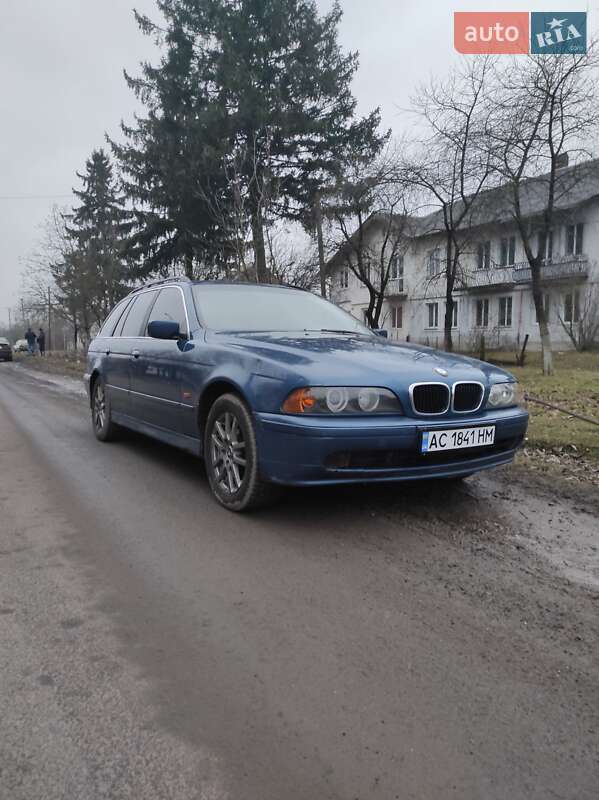 Універсал BMW 5 Series 2001 в Іваничах