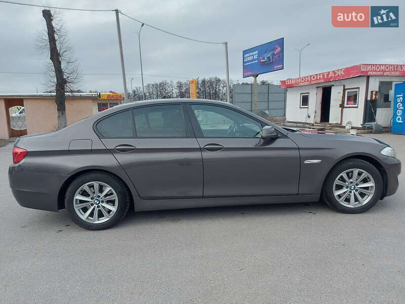 Седан BMW 5 Series 2012 в Києві