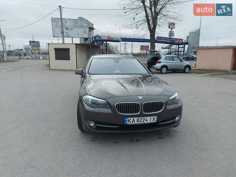 Седан BMW 5 Series 2012 в Києві