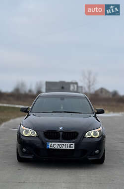 Седан BMW 5 Series 2004 в Коростені