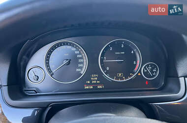 Седан BMW 5 Series 2011 в 
