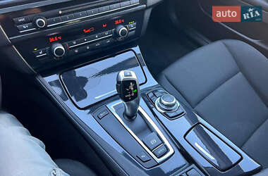 Седан BMW 5 Series 2011 в 