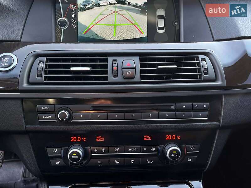 Седан BMW 5 Series 2010 в Львові