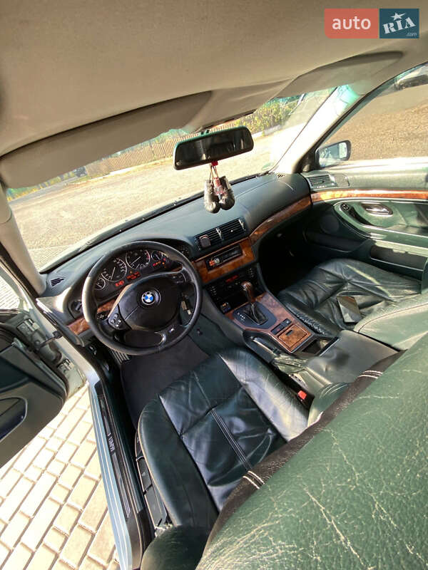 Седан BMW 5 Series 1998 в Николаеве