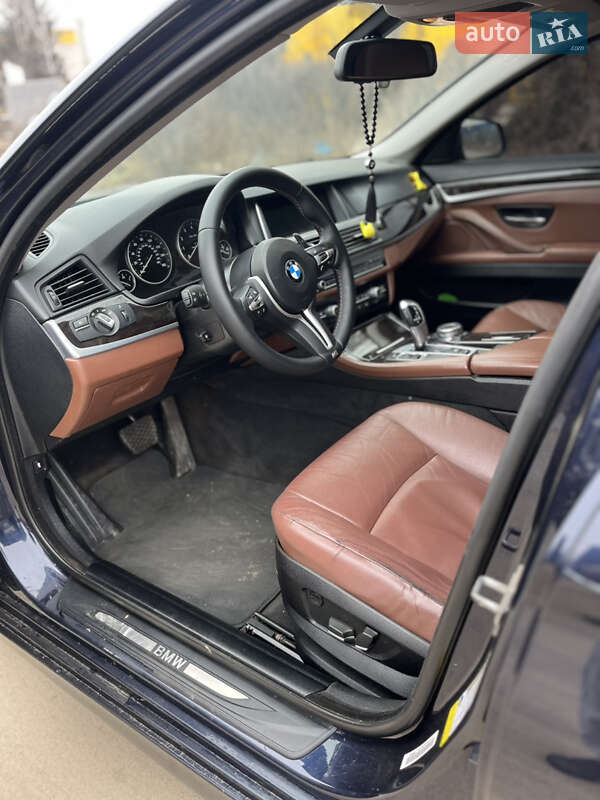 Седан BMW 5 Series 2013 в Виннице