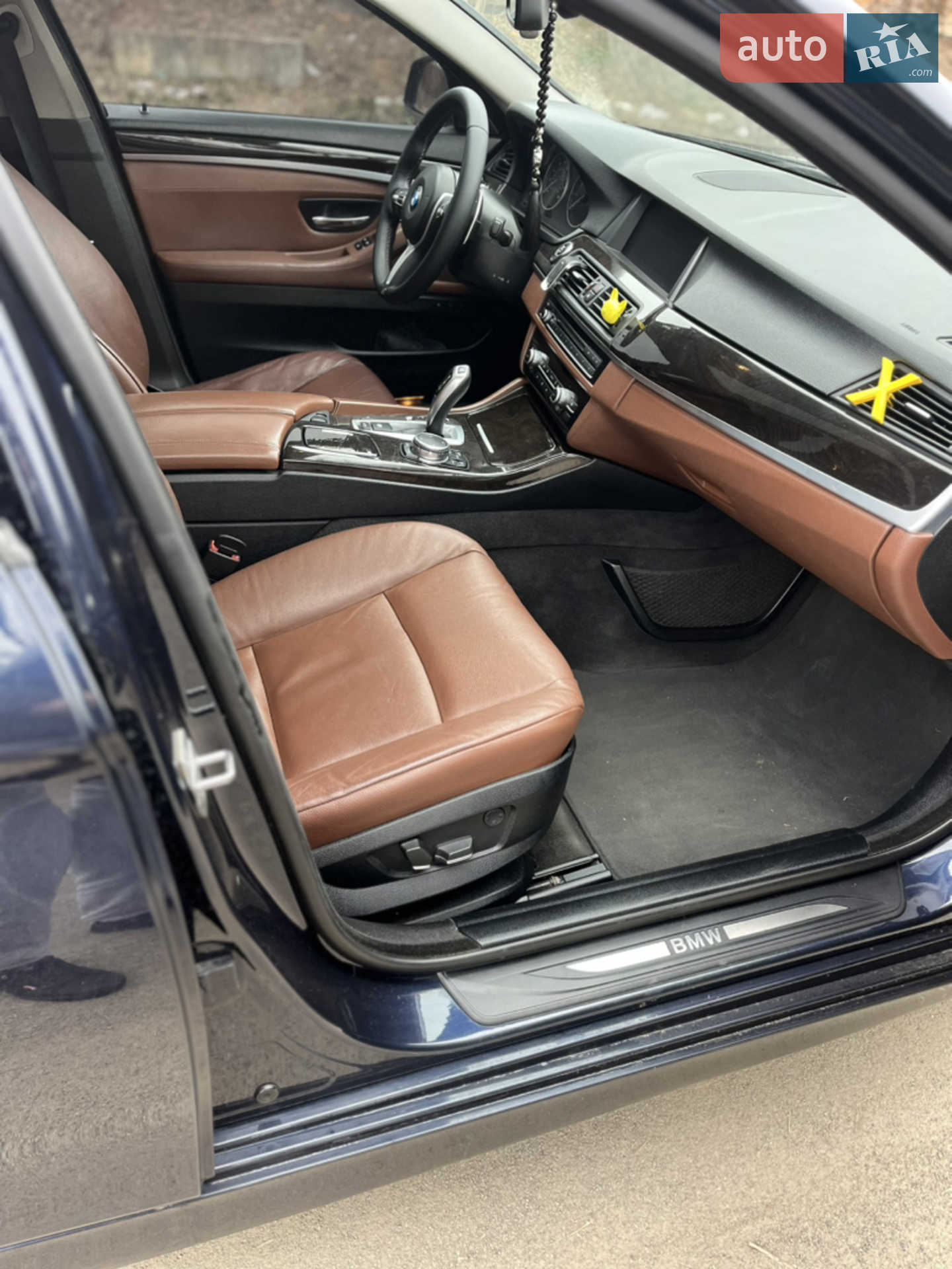 2013 BMW 5er - мініатюра 9