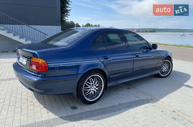 Седан BMW 5 Series 1999 в Новояворовске