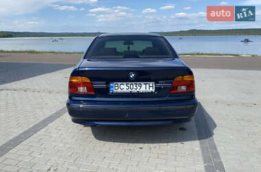 Седан BMW 5 Series 1999 в Новояворовске